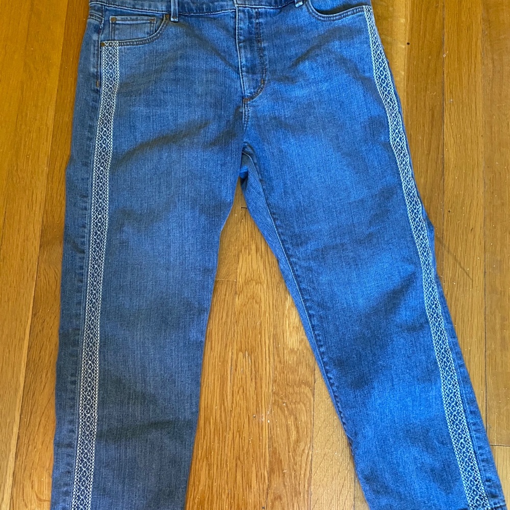 Ann Taylor crop jeans